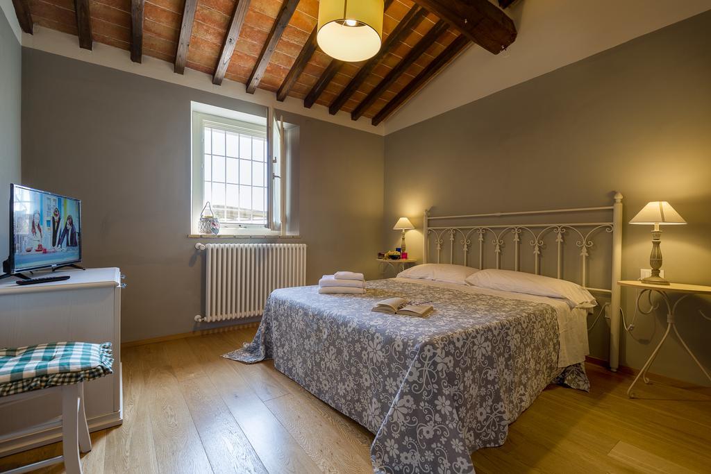 La Rugantina Hotel Cortona Bagian luar foto